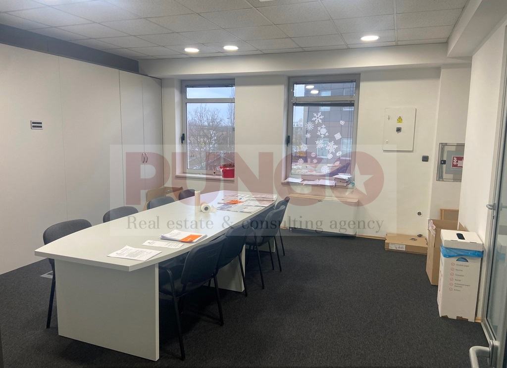 poslovni-prostor-zagreb-slobostina-uredski-331-m2-slika-240020771