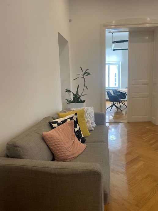 poslovni-prostor-ured-strogi-centar-gajeva-150-m2-parking-slika-273894841