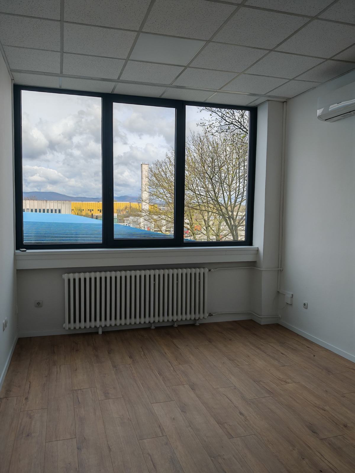 uredi-prvi-zakupnik-zitnjak-pored-city-center-east-240m2-parking-slika-273883211